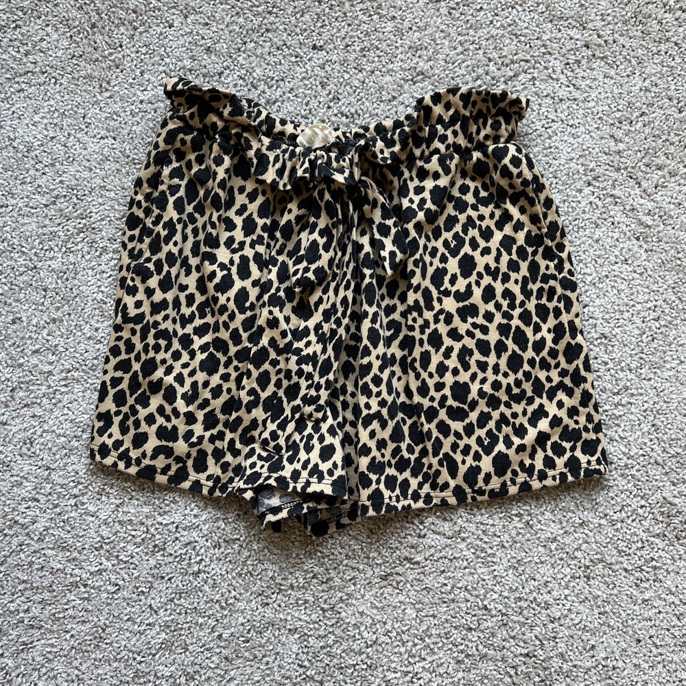 Leopard High Waist Elastic Shorts